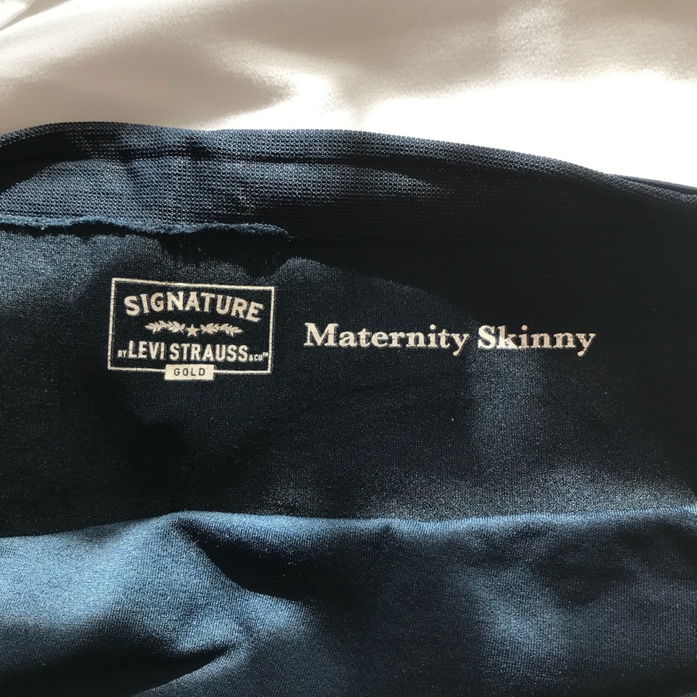 Maternity Jeans - Picture 3 of 5